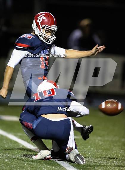 Thumbnail 1 in Harvard-Westlake @ La Salle photogallery.
