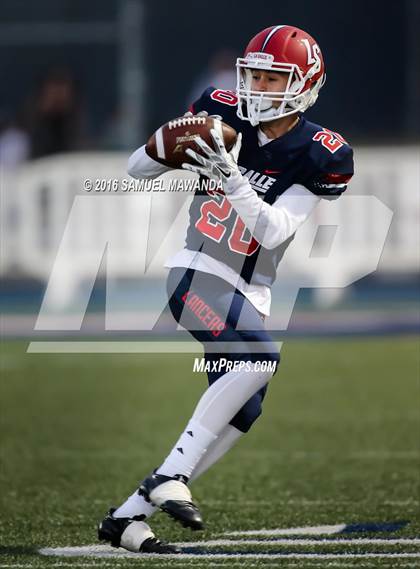 Thumbnail 3 in Harvard-Westlake @ La Salle photogallery.