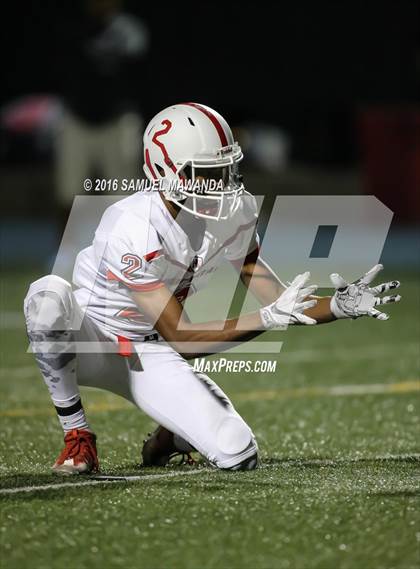 Thumbnail 1 in Harvard-Westlake @ La Salle photogallery.