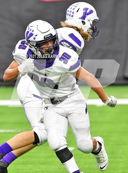 Thumbnail 1 in The Meadows School vs Yerington (NIAA 2A Championship) photogallery.