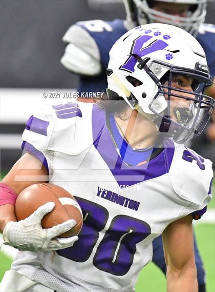 Thumbnail 2 in The Meadows School vs Yerington (NIAA 2A Championship) photogallery.