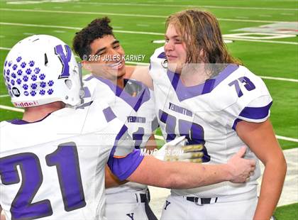 Thumbnail 3 in The Meadows School vs Yerington (NIAA 2A Championship) photogallery.
