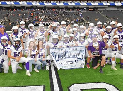 Thumbnail 2 in The Meadows School vs Yerington (NIAA 2A Championship) photogallery.