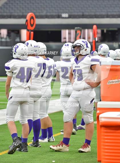 Thumbnail 3 in The Meadows School vs Yerington (NIAA 2A Championship) photogallery.