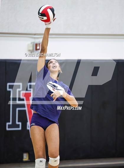 Thumbnail 2 in Marymount @ Harvard-Westlake photogallery.