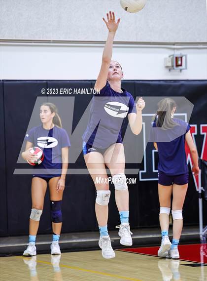 Thumbnail 3 in Marymount @ Harvard-Westlake photogallery.