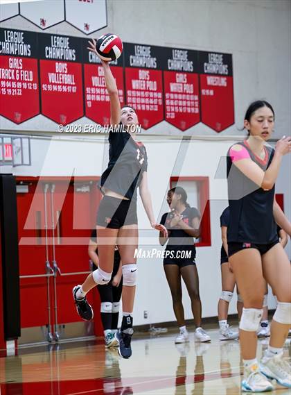 Thumbnail 3 in Marymount @ Harvard-Westlake photogallery.