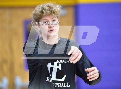 Thumbnail 3 in Faith Lutheran @ Durango photogallery.