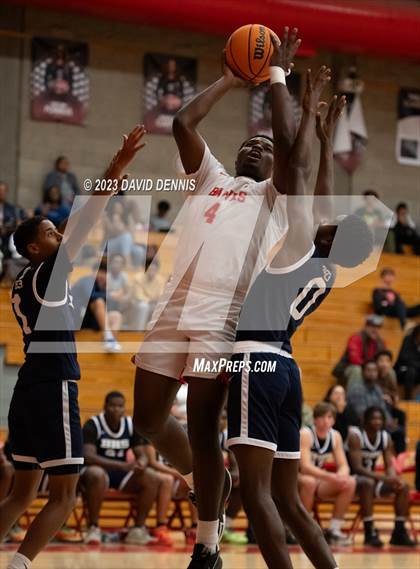 Thumbnail 3 in Centennial vs Bakersfield photogallery.