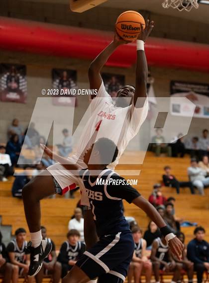 Thumbnail 3 in Centennial vs Bakersfield photogallery.