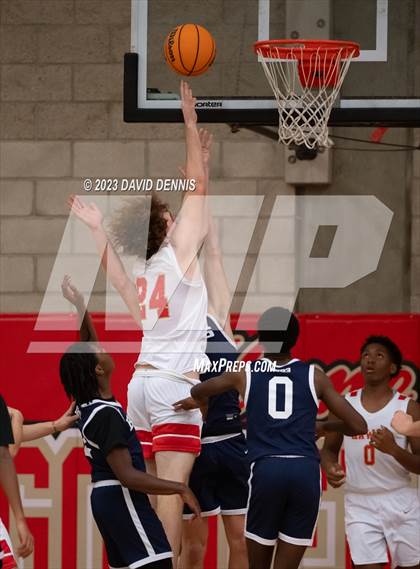 Thumbnail 3 in Centennial vs Bakersfield photogallery.