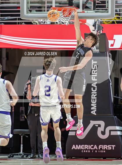 Thumbnail 3 in Corner Canyon vs. Lehi (UHSAA 6A Final) photogallery.