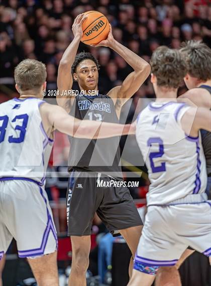 Thumbnail 3 in Corner Canyon vs. Lehi (UHSAA 6A Final) photogallery.