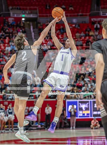 Thumbnail 1 in Corner Canyon vs. Lehi (UHSAA 6A Final) photogallery.