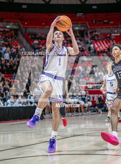 Thumbnail 2 in Corner Canyon vs. Lehi (UHSAA 6A Final) photogallery.