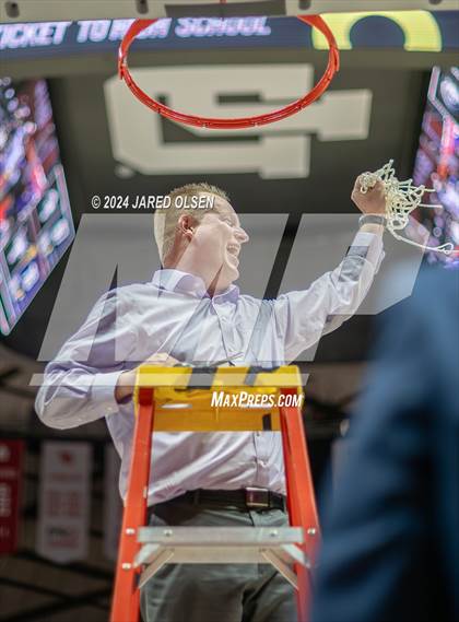 Thumbnail 3 in Corner Canyon vs. Lehi (UHSAA 6A Final) photogallery.