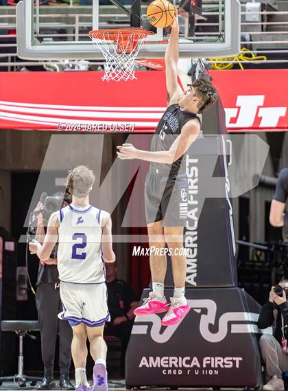 Thumbnail 1 in Corner Canyon vs. Lehi (UHSAA 6A Final) photogallery.