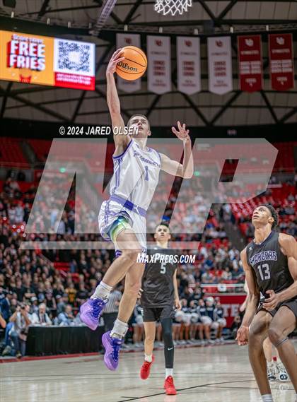 Thumbnail 3 in Corner Canyon vs. Lehi (UHSAA 6A Final) photogallery.