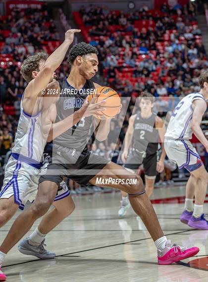 Thumbnail 2 in Corner Canyon vs. Lehi (UHSAA 6A Final) photogallery.