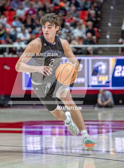 Thumbnail 3 in Corner Canyon vs. Lehi (UHSAA 6A Final) photogallery.