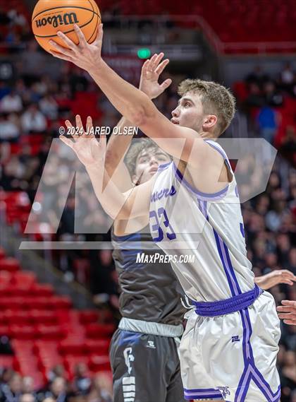 Thumbnail 3 in Corner Canyon vs. Lehi (UHSAA 6A Final) photogallery.
