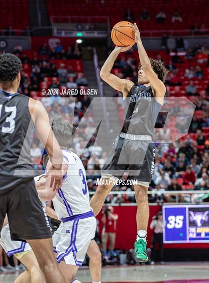 Thumbnail 3 in Corner Canyon vs. Lehi (UHSAA 6A Final) photogallery.