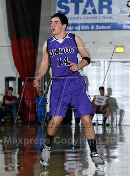 Thumbnail 1 in Modoc vs. Liberty Christian (CIF NS D5 Final) photogallery.