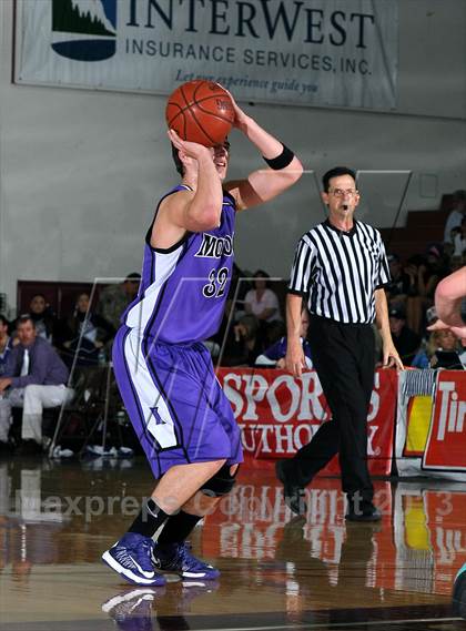 Thumbnail 1 in Modoc vs. Liberty Christian (CIF NS D5 Final) photogallery.