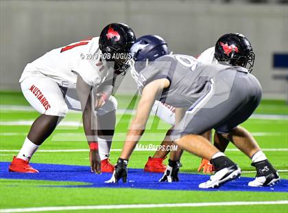 Thumbnail 3 in Westfield vs. Tomball Memorial (UIL 6A Area Playoff)  photogallery.