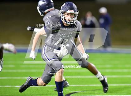Thumbnail 1 in Westfield vs. Tomball Memorial (UIL 6A Area Playoff)  photogallery.