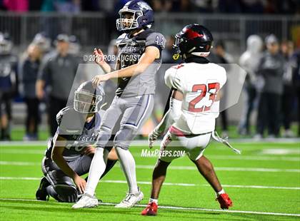 Thumbnail 3 in Westfield vs. Tomball Memorial (UIL 6A Area Playoff)  photogallery.
