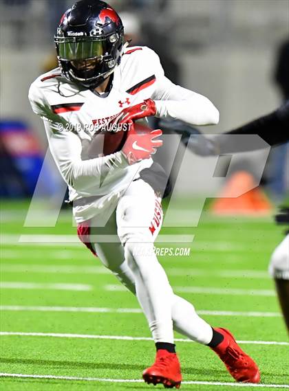Thumbnail 3 in Westfield vs. Tomball Memorial (UIL 6A Area Playoff)  photogallery.