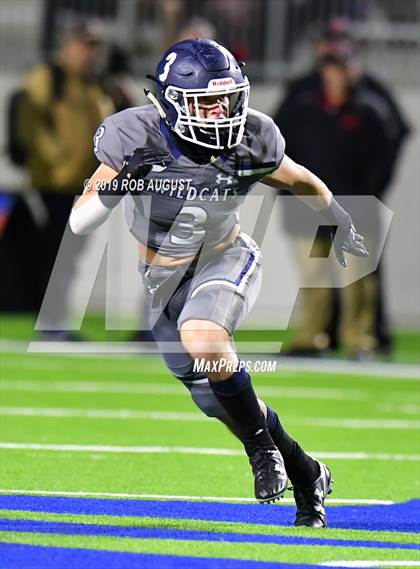 Thumbnail 1 in Westfield vs. Tomball Memorial (UIL 6A Area Playoff)  photogallery.