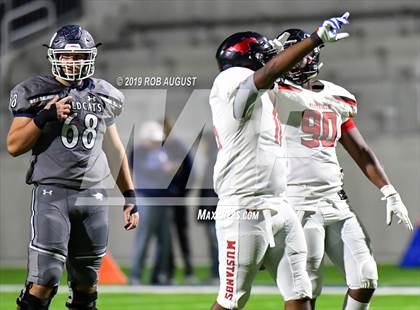 Thumbnail 2 in Westfield vs. Tomball Memorial (UIL 6A Area Playoff)  photogallery.