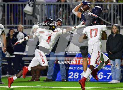 Thumbnail 1 in Westfield vs. Tomball Memorial (UIL 6A Area Playoff)  photogallery.