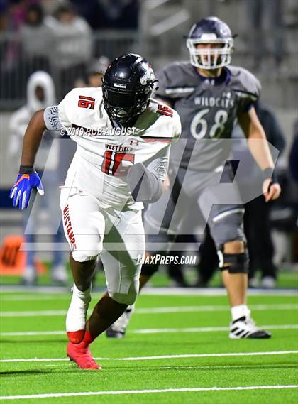 Thumbnail 1 in Westfield vs. Tomball Memorial (UIL 6A Area Playoff)  photogallery.