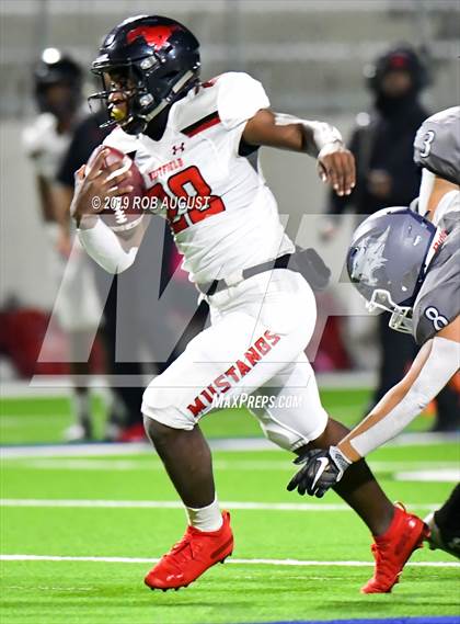 Thumbnail 1 in Westfield vs. Tomball Memorial (UIL 6A Area Playoff)  photogallery.
