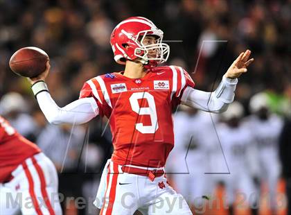 Thumbnail 2 in St. John Bosco vs. Mater Dei (CIF SS Pac-5 Division Final) photogallery.