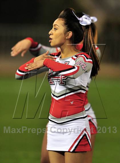 Thumbnail 2 in St. John Bosco vs. Mater Dei (CIF SS Pac-5 Division Final) photogallery.