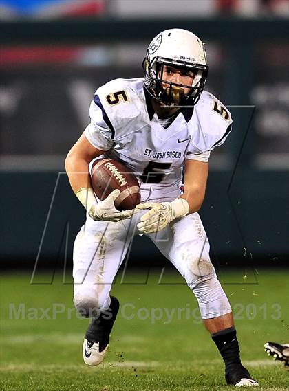 Thumbnail 2 in St. John Bosco vs. Mater Dei (CIF SS Pac-5 Division Final) photogallery.