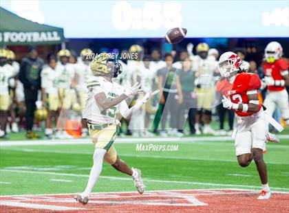 Thumbnail 3 in Langston Hughes vs Milton (GHSA 5A State Championship Final) photogallery.