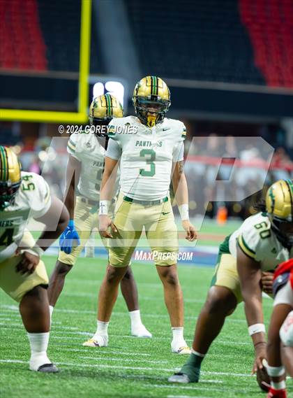 Thumbnail 3 in Langston Hughes vs Milton (GHSA 5A State Championship Final) photogallery.