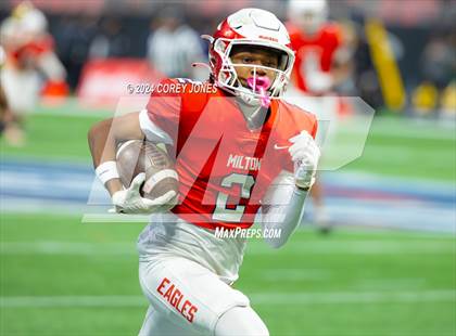 Thumbnail 3 in Langston Hughes vs Milton (GHSA 5A State Championship Final) photogallery.