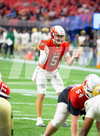 Thumbnail 3 in Langston Hughes vs Milton (GHSA 5A State Championship Final) photogallery.