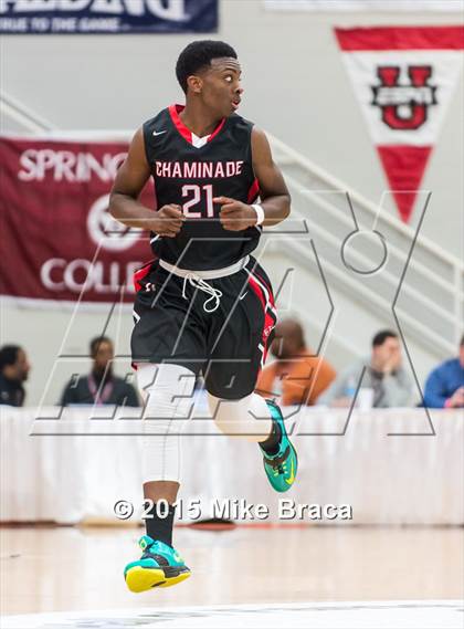 Thumbnail 1 in Paul VI vs. Chaminade (Spalding HoopHall Classic) photogallery.