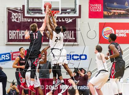 Thumbnail 3 in Paul VI vs. Chaminade (Spalding HoopHall Classic) photogallery.