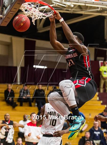 Thumbnail 2 in Paul VI vs. Chaminade (Spalding HoopHall Classic) photogallery.