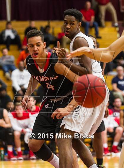 Thumbnail 3 in Paul VI vs. Chaminade (Spalding HoopHall Classic) photogallery.