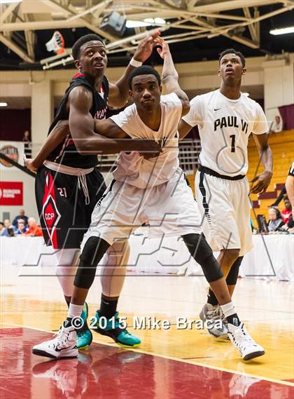 Thumbnail 2 in Paul VI vs. Chaminade (Spalding HoopHall Classic) photogallery.