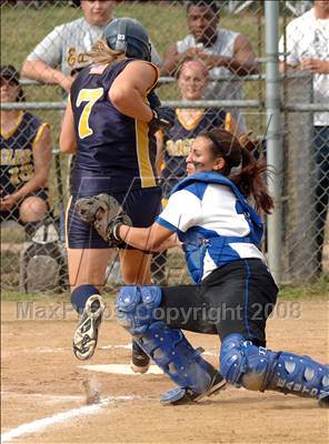 Thumbnail 1 in West Babylon vs Horseheads (NYSPHSAA Class AA Final) photogallery.